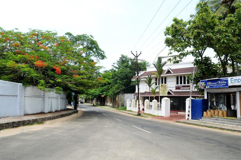 Casa Linda Hotel Kochi ภายนอก รูปภาพ