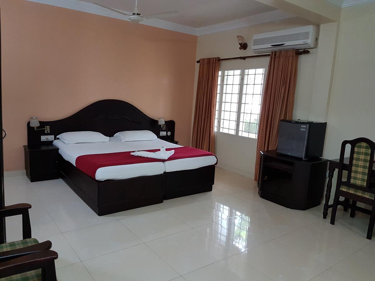 Casa Linda Hotel Kochi ภายนอก รูปภาพ