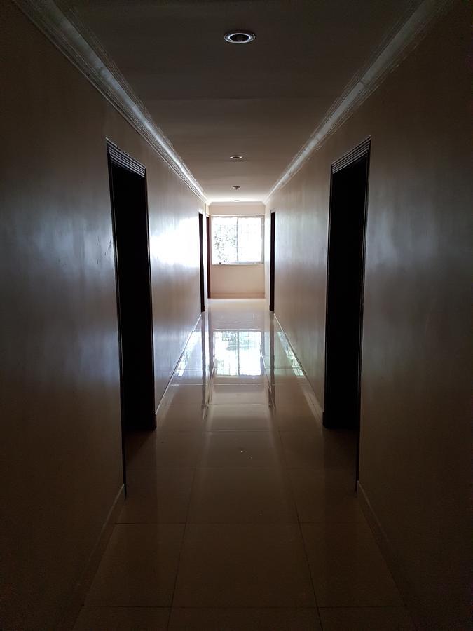 Casa Linda Hotel Kochi ภายนอก รูปภาพ