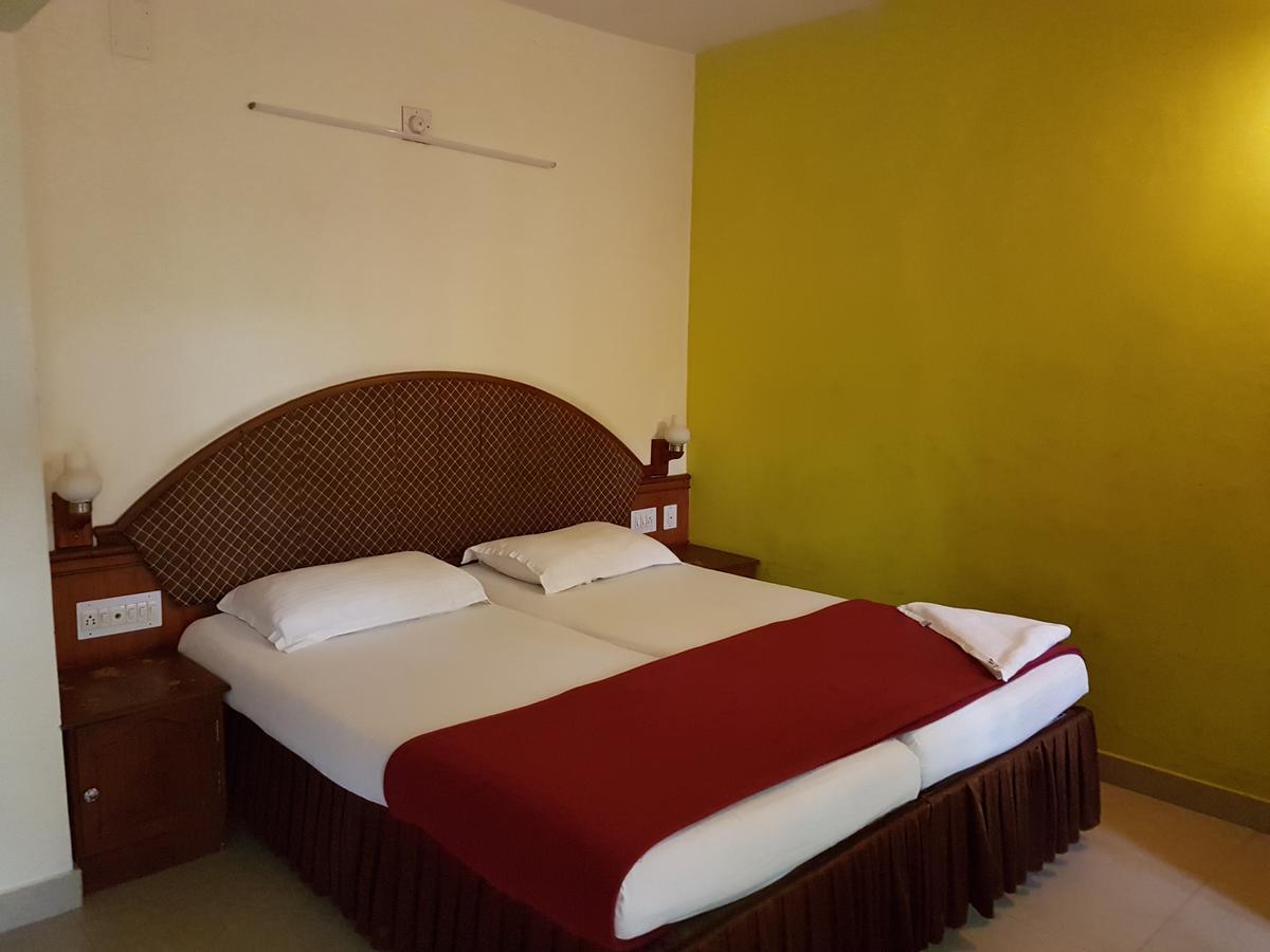 Casa Linda Hotel Kochi ภายนอก รูปภาพ
