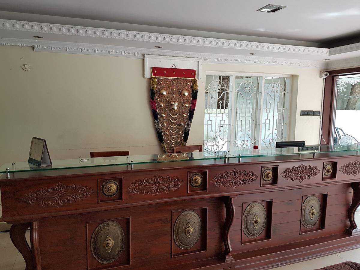 Casa Linda Hotel Kochi ภายนอก รูปภาพ