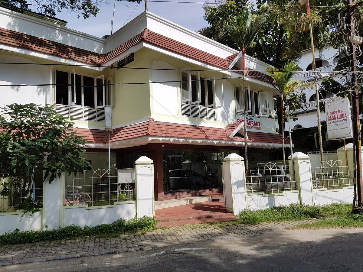 Casa Linda Hotel Kochi ภายนอก รูปภาพ