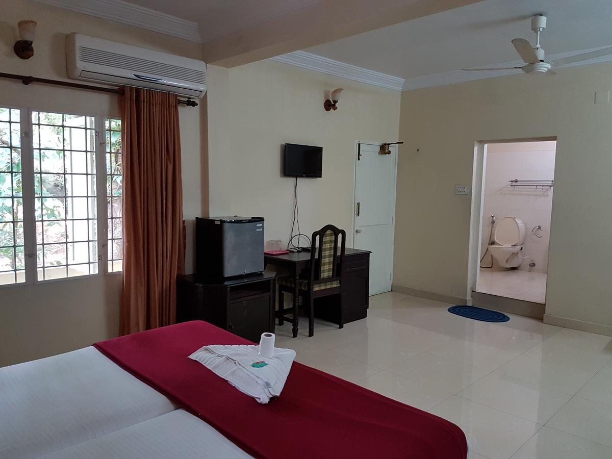 Casa Linda Hotel Kochi ภายนอก รูปภาพ